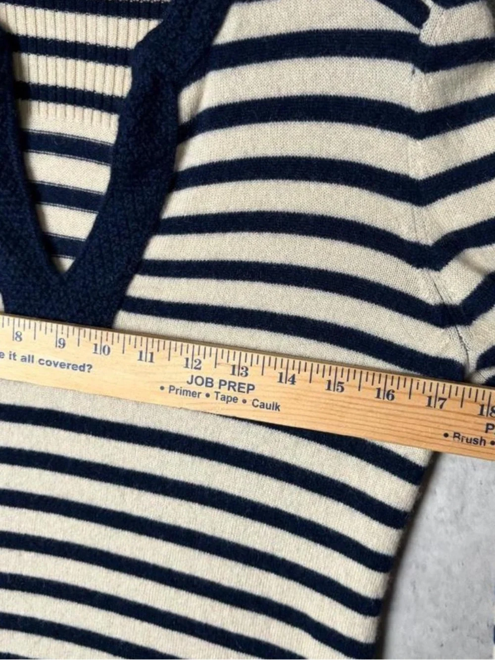Tory Burch Striped Navy and Cream V-Neck Soft Fine Sweater Top L